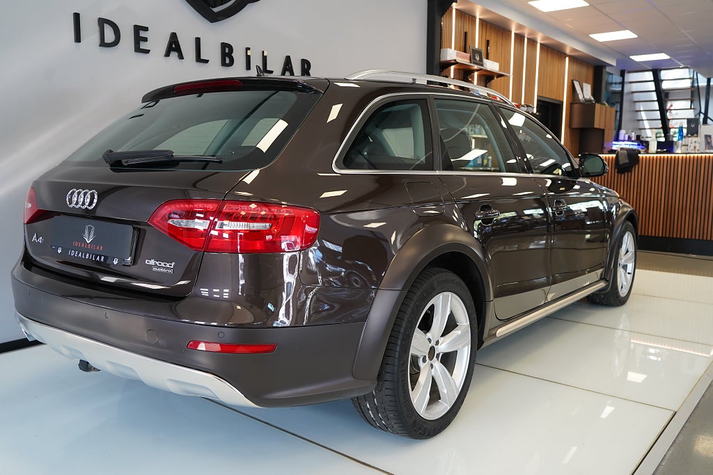 Audi A4 2015 - miniatyr 3