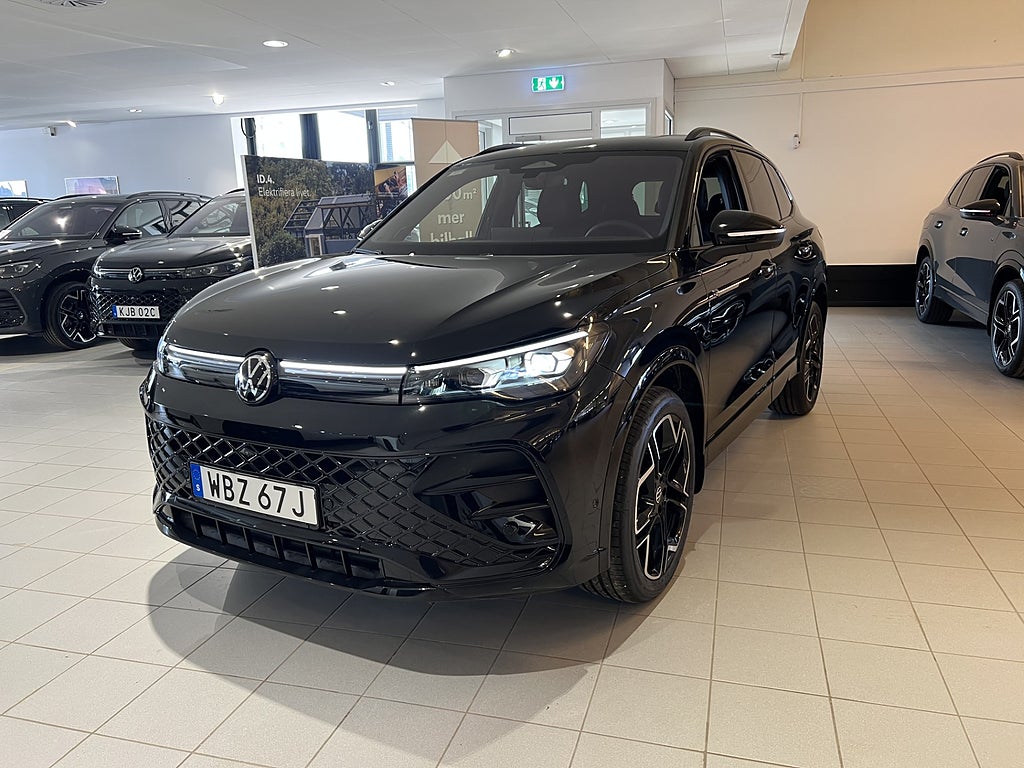 Volkswagen Tiguan R-LINE SWE Edit. eHybrid 272HK *KAMPANJ*