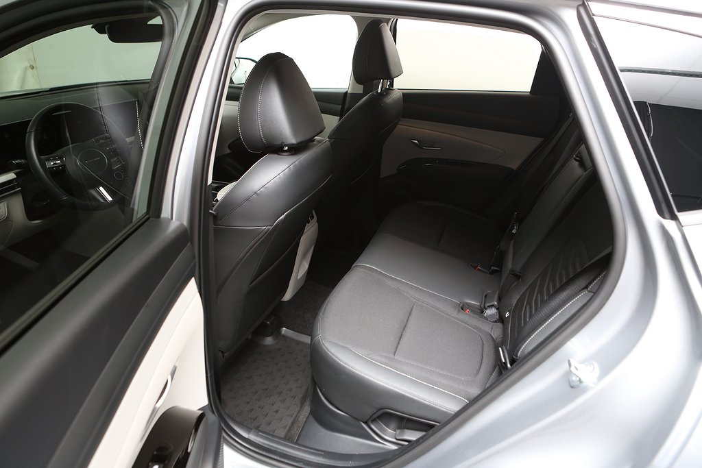 Hyundai Tucson FullHybrid 4WD Essential | Moms 2025