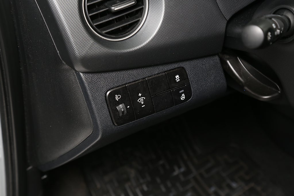 Hyundai i10 1,0 blue 67hk Comfort Aut Bluetooth 1ägare P-sensor 2017