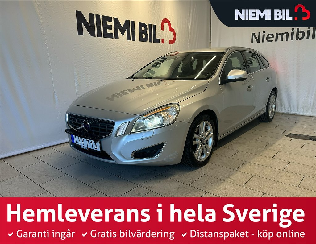 Volvo V60 D2 Summum Drag D-värme P-sens Kamrem bytt S&V-däck