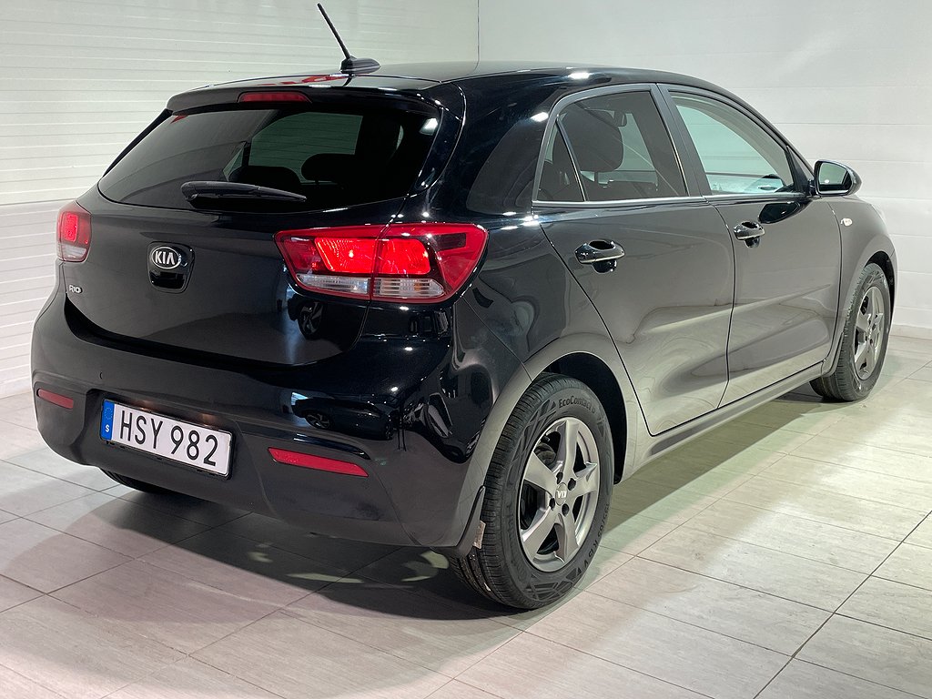 Kia Rio 1.4 99hk | Automat | Backkamera | Rattvärme 2017