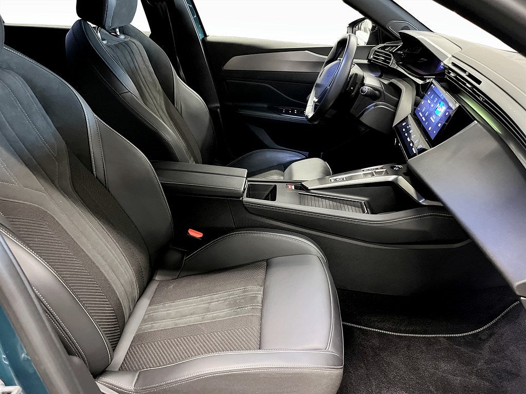 Bild på Peugeot 308 SW GT 1.2 PT 130hk Aut - 360-KAMERA,NAV,CARPLAY