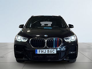 BMW X1 xDrive25e Aut Drag Kamera Farthållare HuD Pano S&V-hjul – bild 2