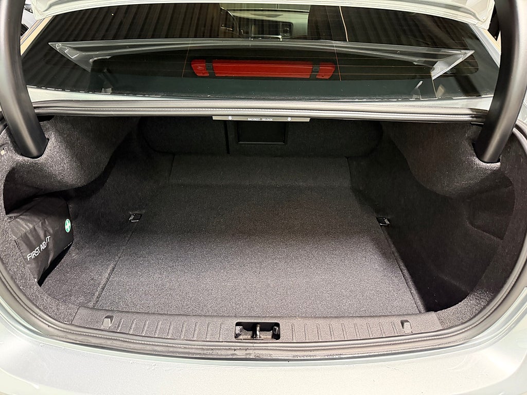 Volvo S60 D4 190hk R-Design |Drag|VOC|HK ljud|Kamera|Navi|