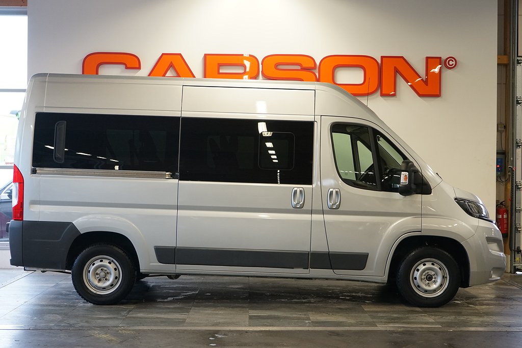 Crew Van 2.3 Multijet Navi 9-Sits