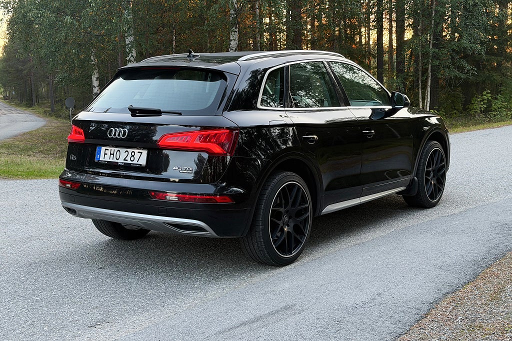 Audi Q5 40 TDI quattro S Tronic Proline|Drag|Värmare|CarPlay