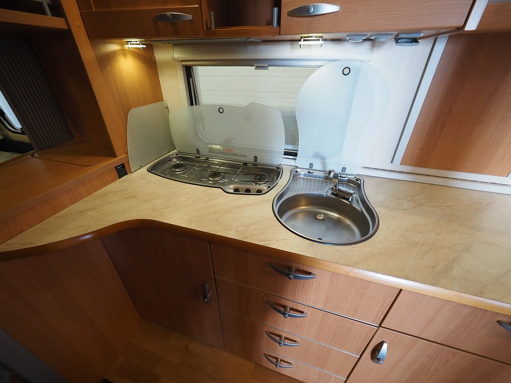 Knaus 560 Royale Alde AC El-markis Solcell 2007