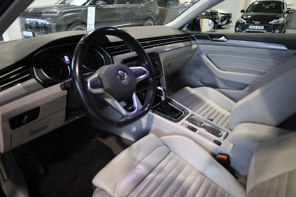 Volkswagen Passat Sportscombi GTE 1.4 TSI Navi Drag Värmare Kamera Moms 2020