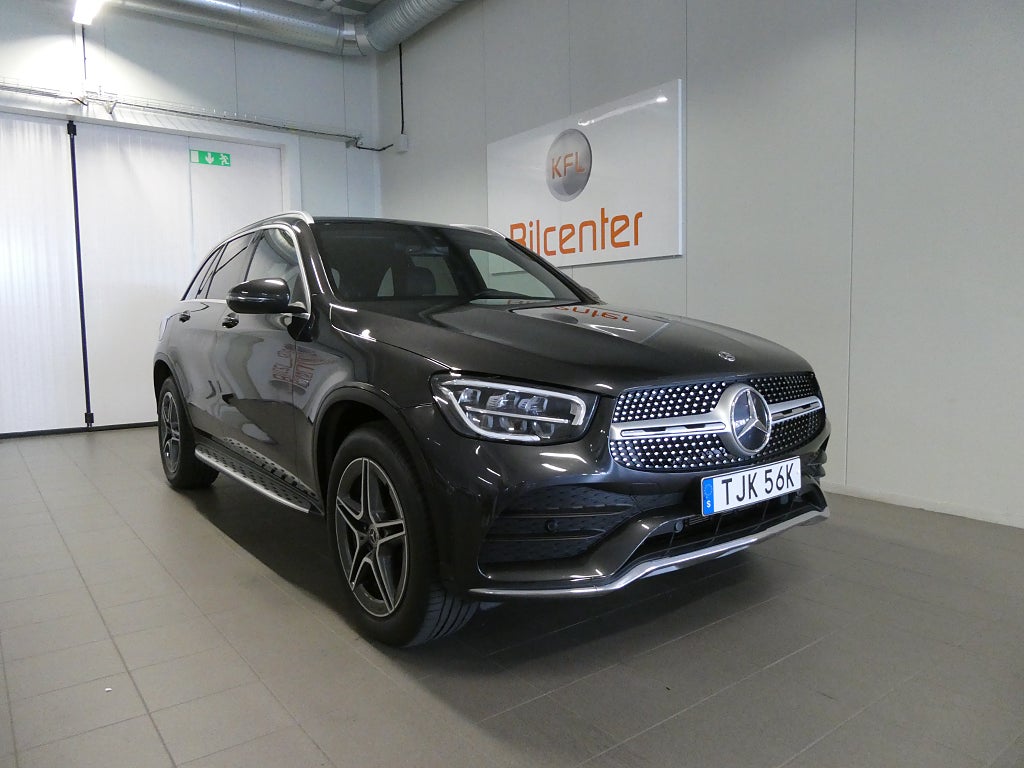 Mercedes-Benz GLC 300 de 4MATIC AMG Line Drag-Kamera-Värmare-Navi-SoV