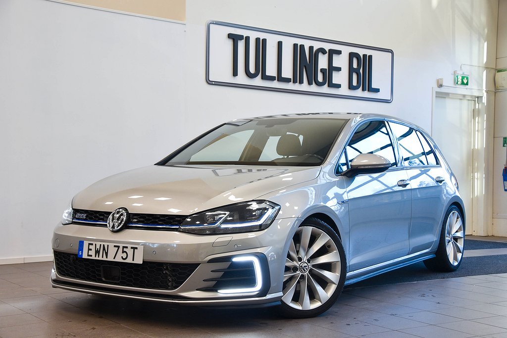 Volkswagen Golf GTE 1.4 TSI Plug-in Hybrid CarPlay 18”