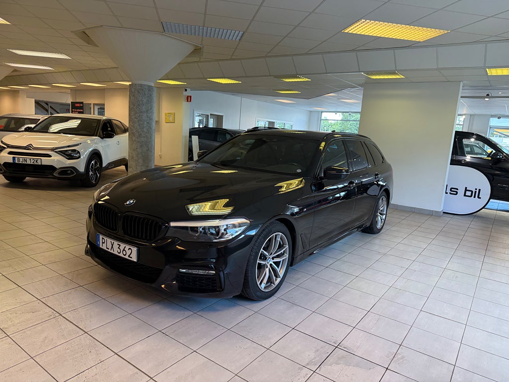 BMW 520d Touring Steptronic M Sport Skinn Drag Gps Back kamera 