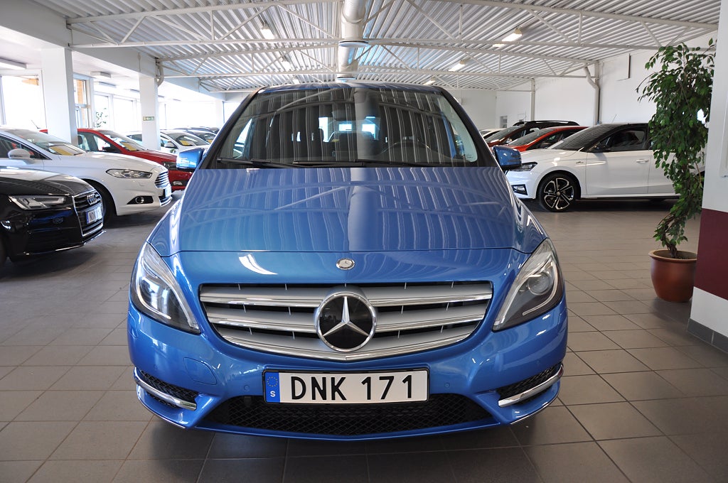 Mercedes-Benz B 2013 - miniatyr 3