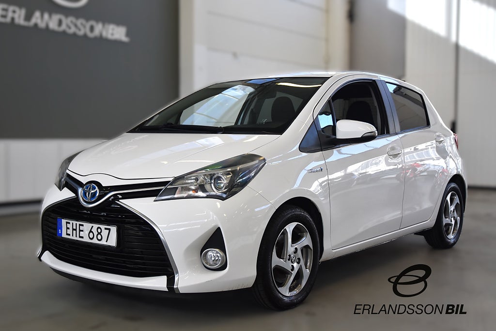Toyota Yaris Hybrid e-CVT Active NYSERVAD BACKKAMERA