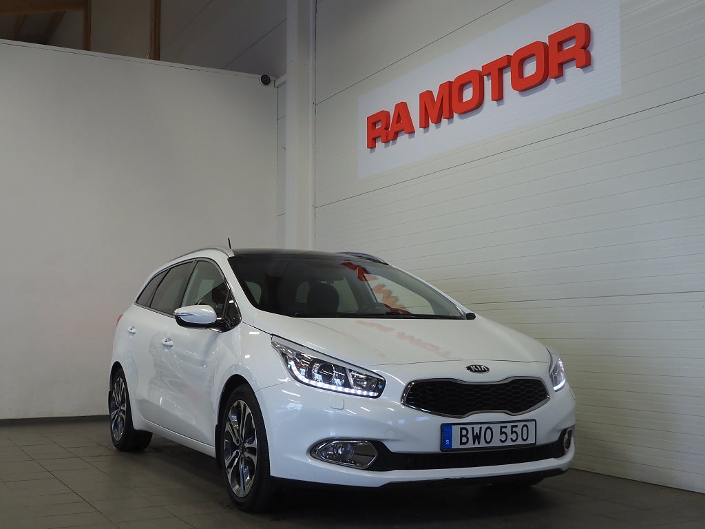 Kia Ceed _sw 1.6 CRDi 128hk Pano Kamera Navi Drag El-Stol M-Värm 2015