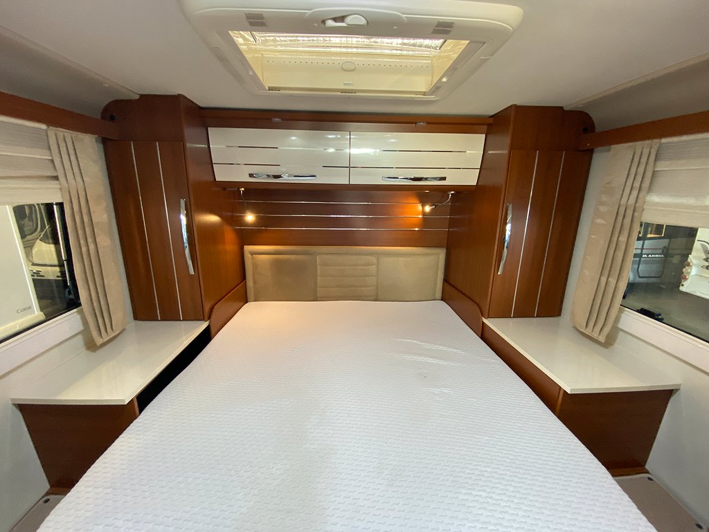 Mobilvetta Kea P63 / Queensbed / Solcell / Utedusch - Mobilvetta