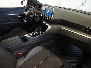 SUV Peugeot 3008 14 av 22