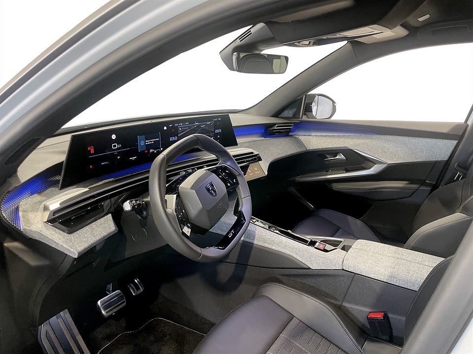 Bild på Peugeot 5008 GT Hybrid 145hk Aut KAMPANJ BRÄNSLE INGÅR
