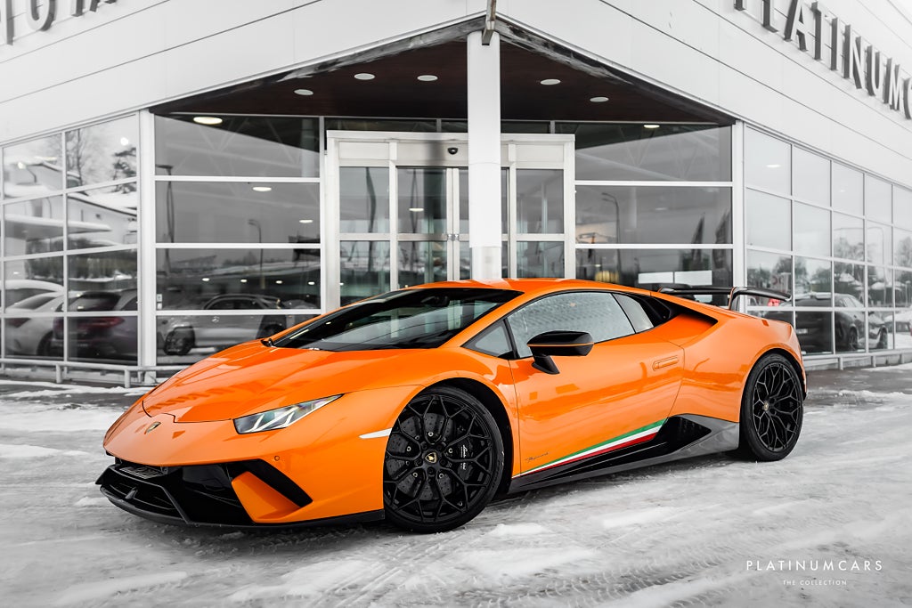 Lamborghini Huracán Performante 640hk / Lift / Sv.Såld