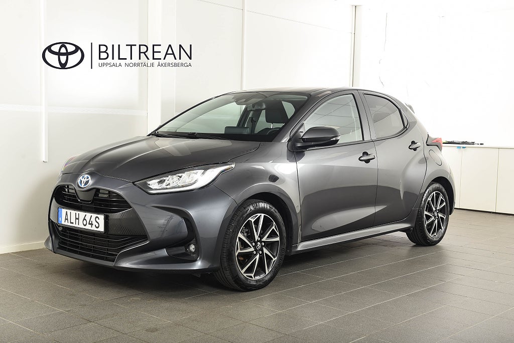 Toyota Yaris Elhybrid Active Plus M-värm Backkamera