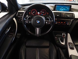 Kombi BMW 320 15 av 24
