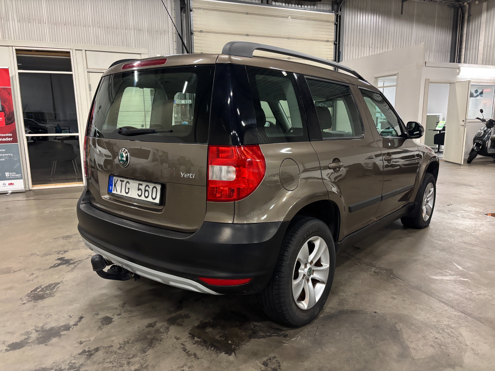Skoda Yeti 1.8 TSI 4x4 Ambition Euro 5 2011, bild 4/45