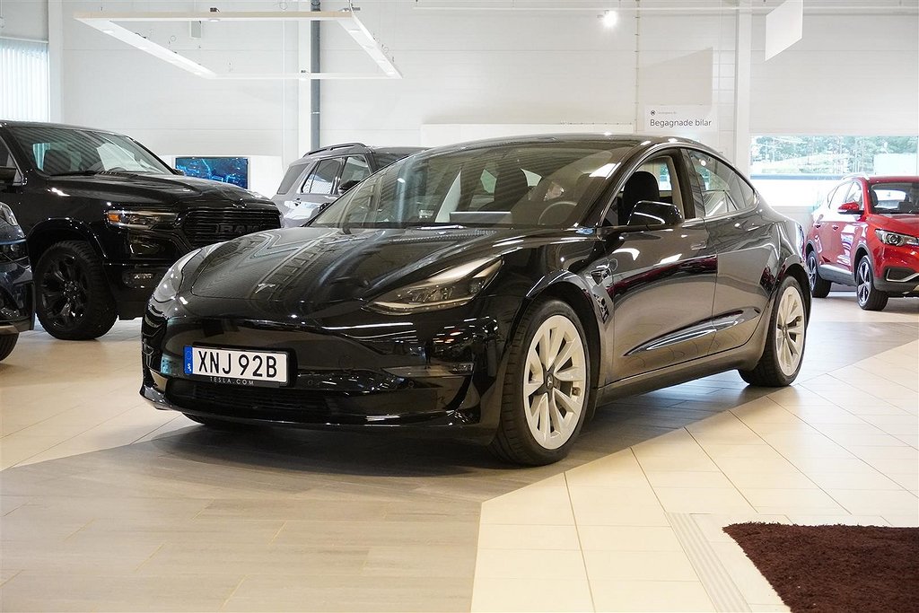 Tesla Model 3 Long Range AWD 440hk Panorama Ap Kamera