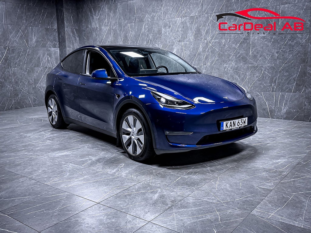 Tesla Model Y Long Range AWD 514hk Pano Avtagbar drag Värmepump MOMS