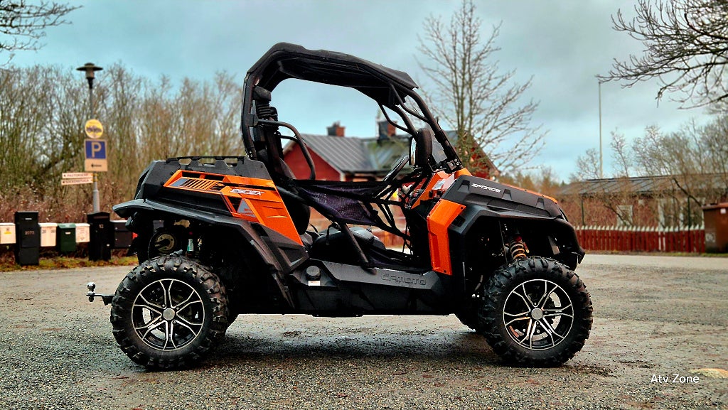 CFMOTO Zforce 550 Ex - Snöplog-Tillval - Nyservad