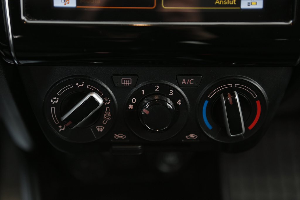 Suzuki Swift 1,2 90hk 5D Adaptiv Farthålllare Backkamera 2018