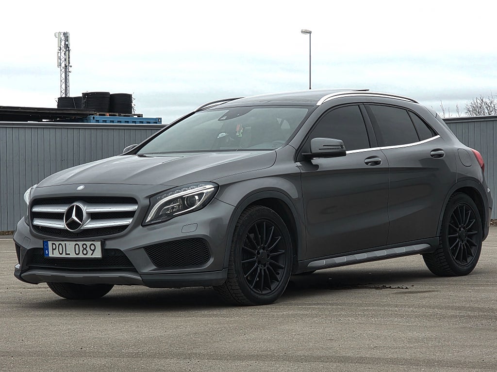 Mercedes-Benz GLA 220 CDI 4MATIC AMG Kamera Panorama NYBESIKTIGAD