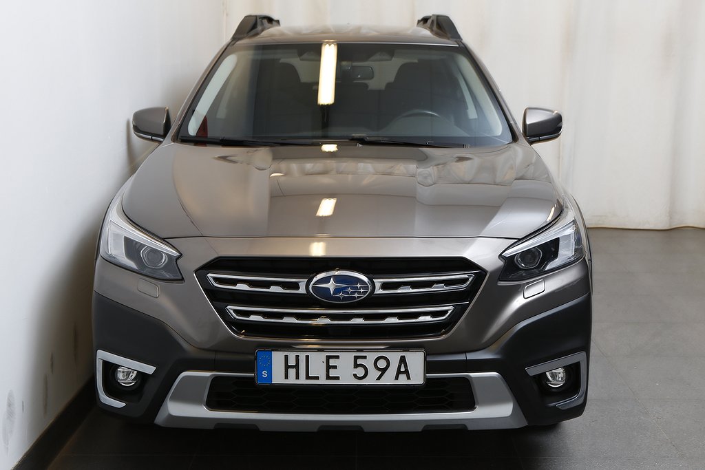 Subaru Outback 2,5i 169hk XFuel Limited AWD Skinn Navi Drag 2021