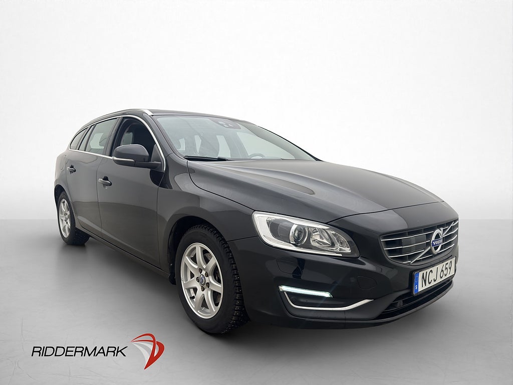 Volvo V60 D4 Summum Taklucka Drag Värmare Skinn Navi