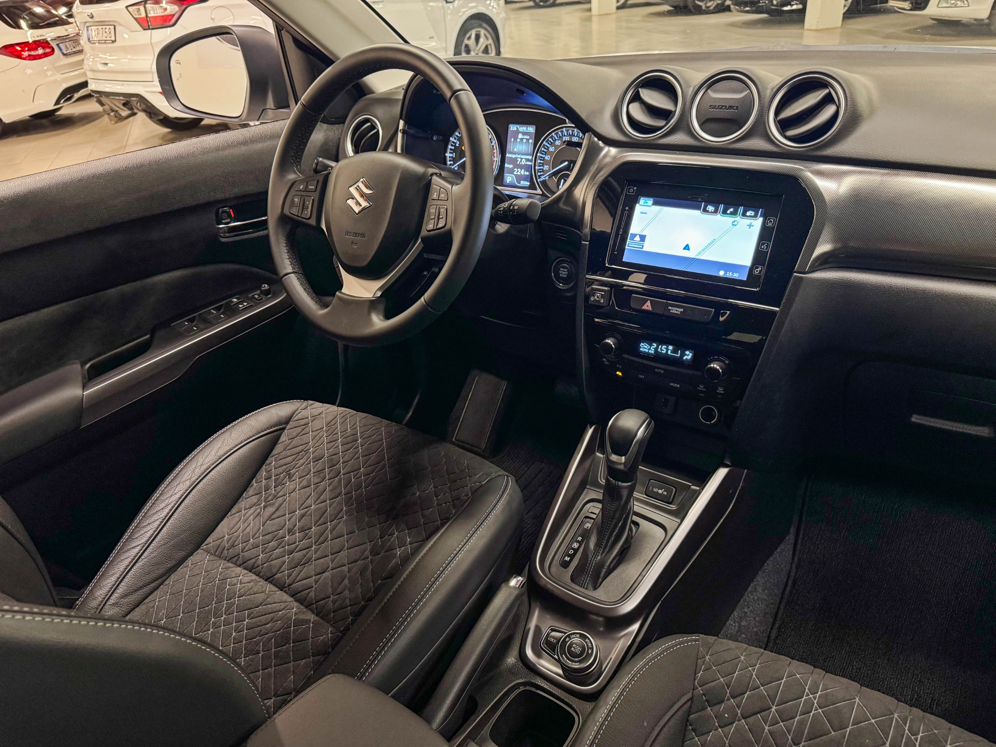 Suzuki Vitara Hybrid CNG AWD Automat 2023, bild 3/37