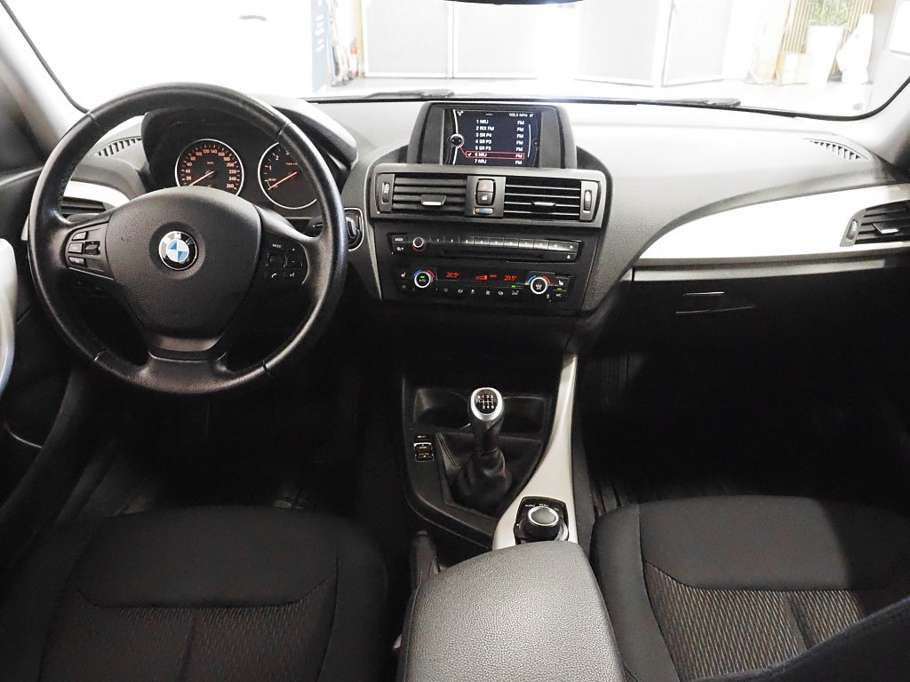 BMW 116 i 136hk Advantage P-Sensorer Farthållare 2013
