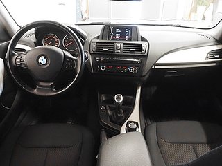 Halvkombi BMW 116 11 av 17