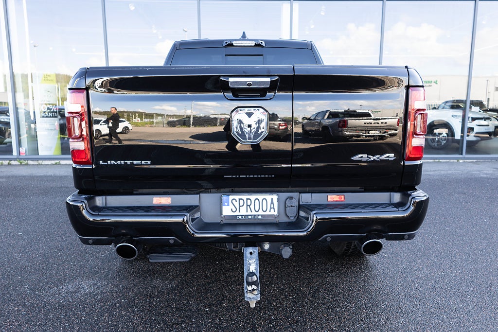 RAM 1500 Crew Cab 5.7 V8 HEMI Limited Rambox Multilucka BAKFlip
