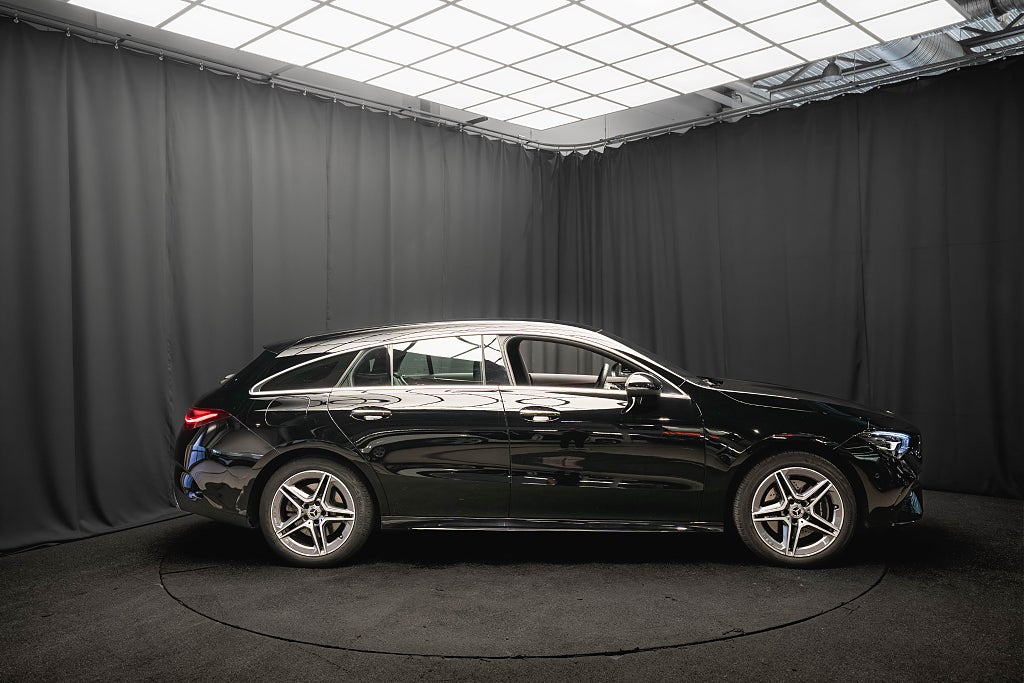 Mercedes-Benz CLA 250 e Plug-in AMG KAMERA WIDESCREEN KEYLESS 1ÄGARE MOMS
