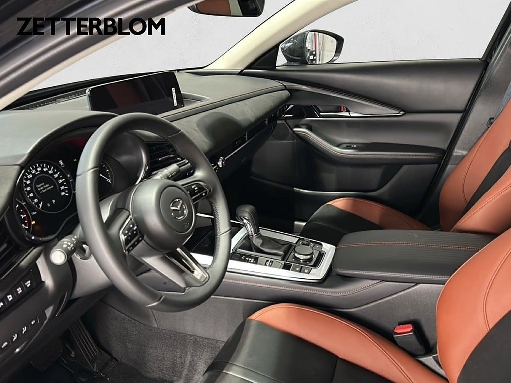 SUV Mazda CX-30 20 av 20