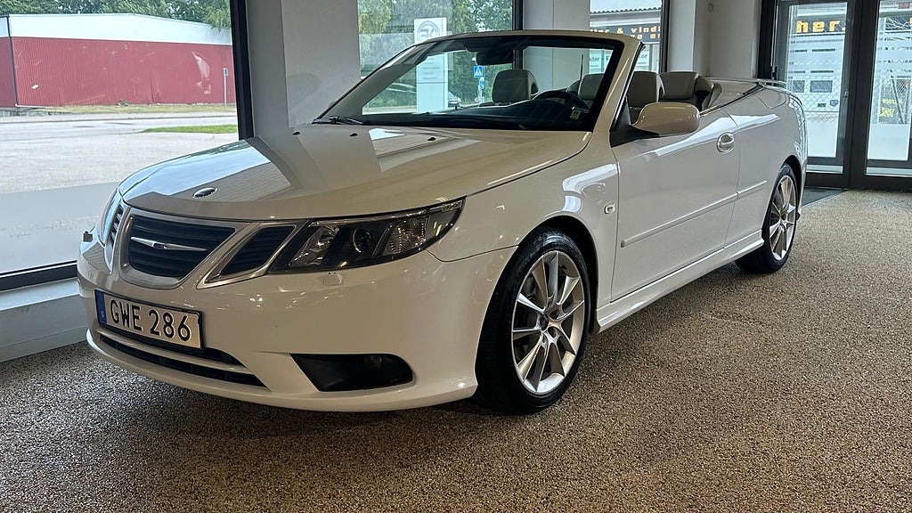 Saab 9-3 Convertible 2.0t BioPower Vector Svensksåld Euro 5