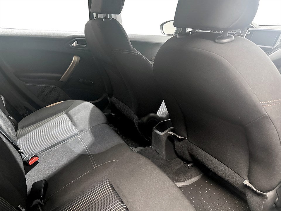 Bild på Peugeot 208 1.2 VTi 82hk - P-SENSORER BAK