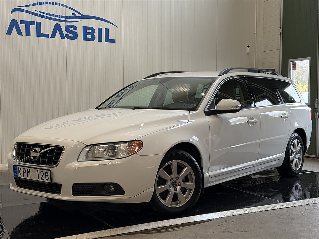 Volvo V70 D5 AWD Auto 205hk Momentum|Kamrembytt|Ny servad|