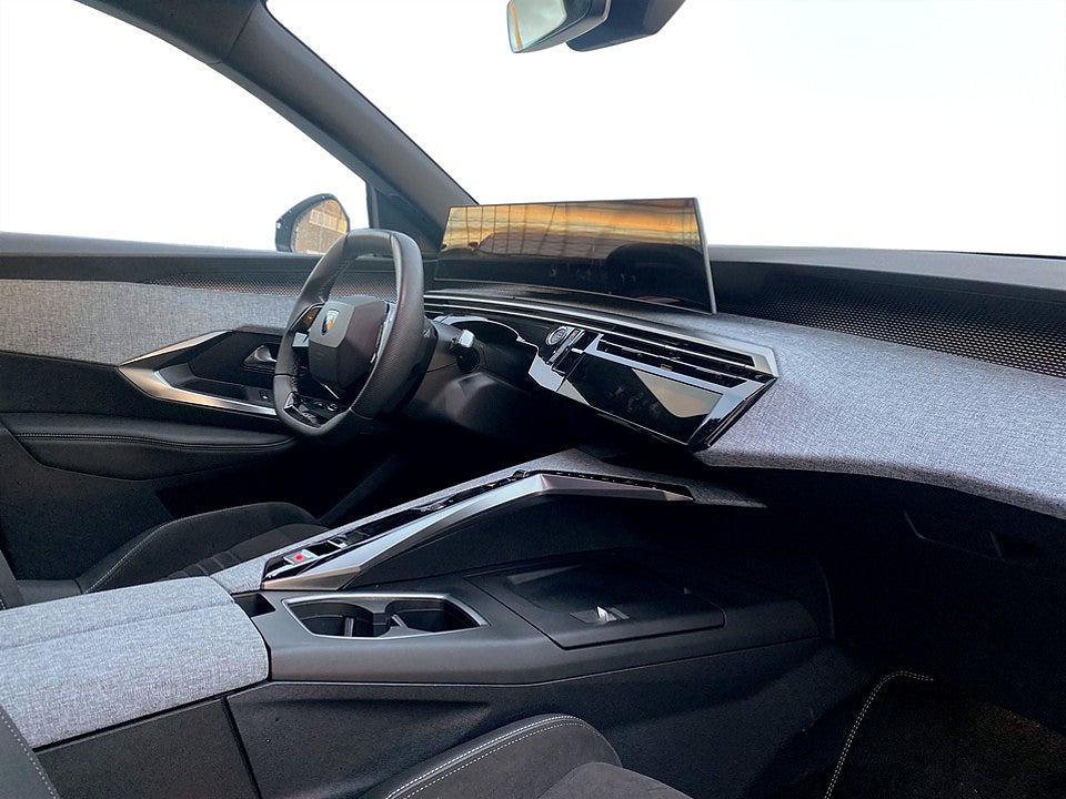 Bild på Peugeot 3008 GT Hybrid 145hk Aut - B-KAMERA, EN ÄGARE