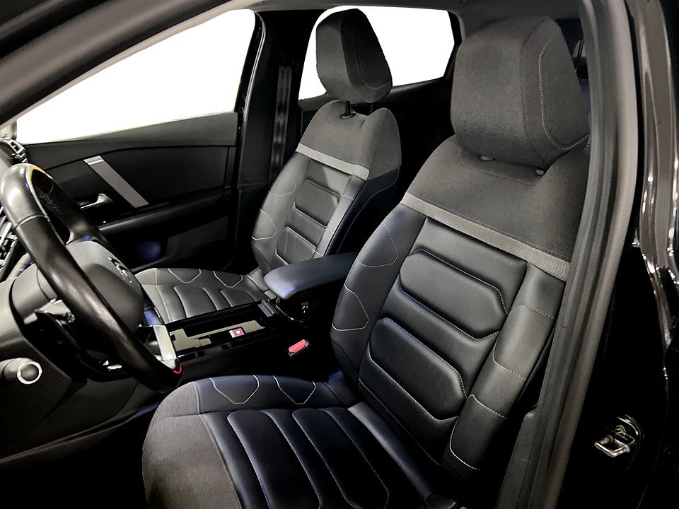 Bild på Citroën C4 Shine 1.2 PT 155hk Aut FARTHÅLLARE KEYLESS