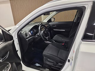 Suzuki Vitara HEV 1,5 AllGrip AGS Euro 6 — bild 7 av 11