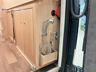 Husbil-övrigt Kabe TMCRV 690 LB 11 av 31