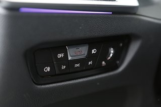 Kombi BMW 330e 12 av 26