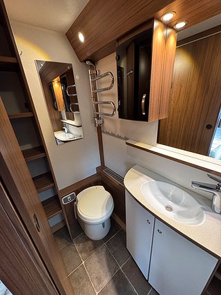 Husvagn, 1-axl Polar 700 TB LR Svit  10 av 22