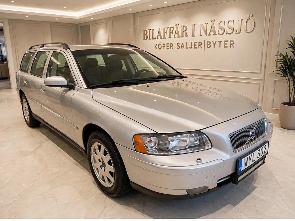 Volvo V70 2.4 Kinetic Ny besiktning  Ny servad dragkrok