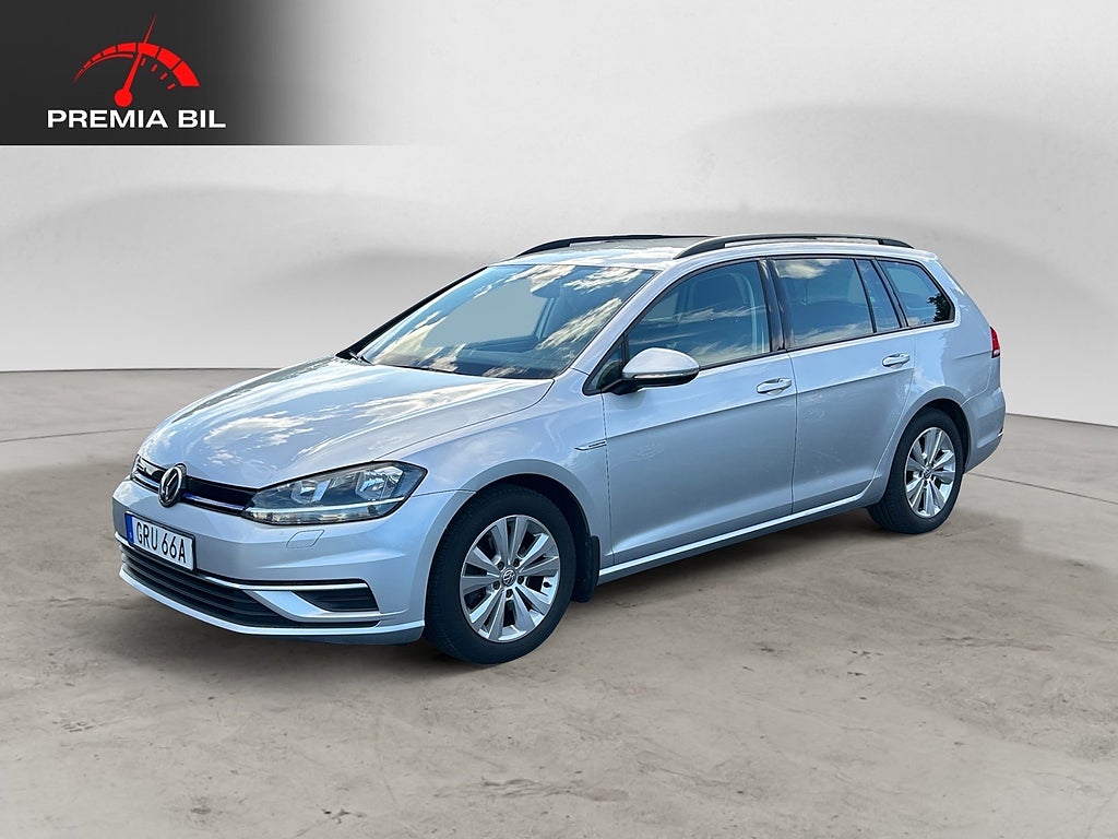 Volkswagen Golf Sportscombi 1.5 TGI Base Värmare Drag Kamera Carplay